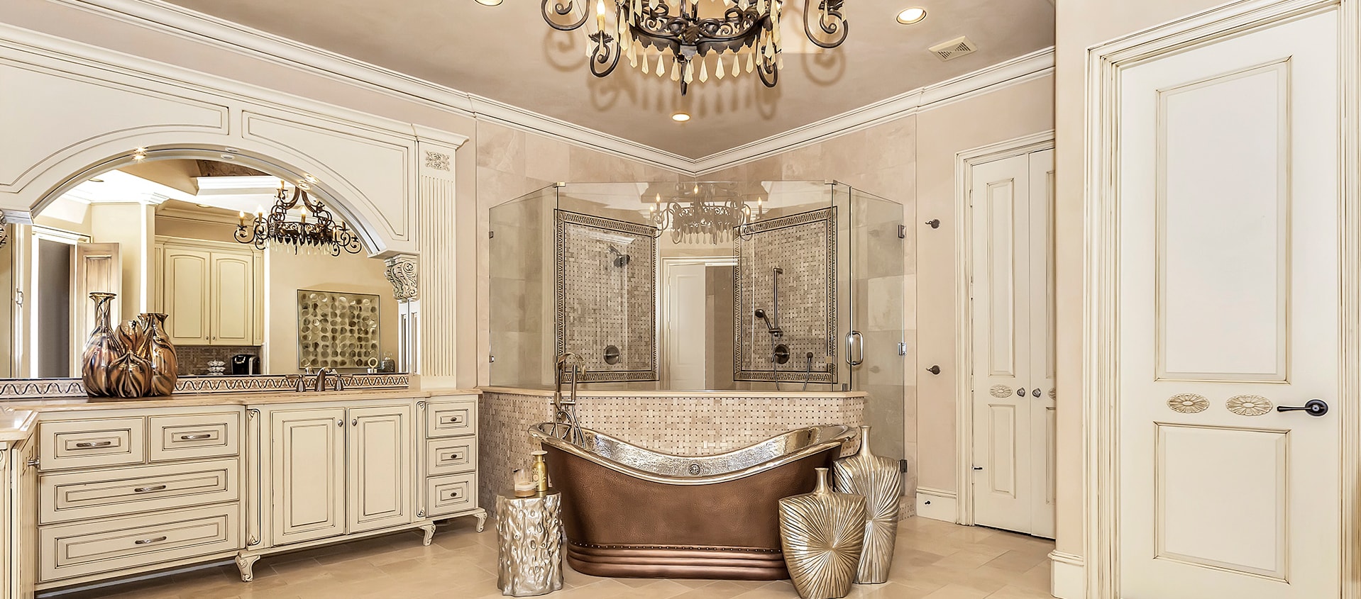 Luxury log home interior craftsmanship